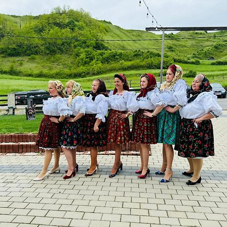 Evenimente Edelweiss Hotel Bogdan Voda ภายนอก รูปภาพ