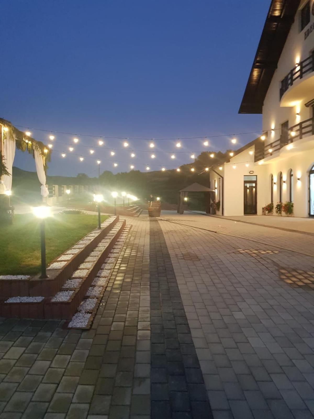 Evenimente Edelweiss Hotel Bogdan Voda ภายนอก รูปภาพ